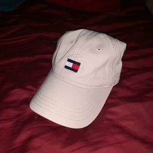 Khaki Tommy Hilfiger dad hat